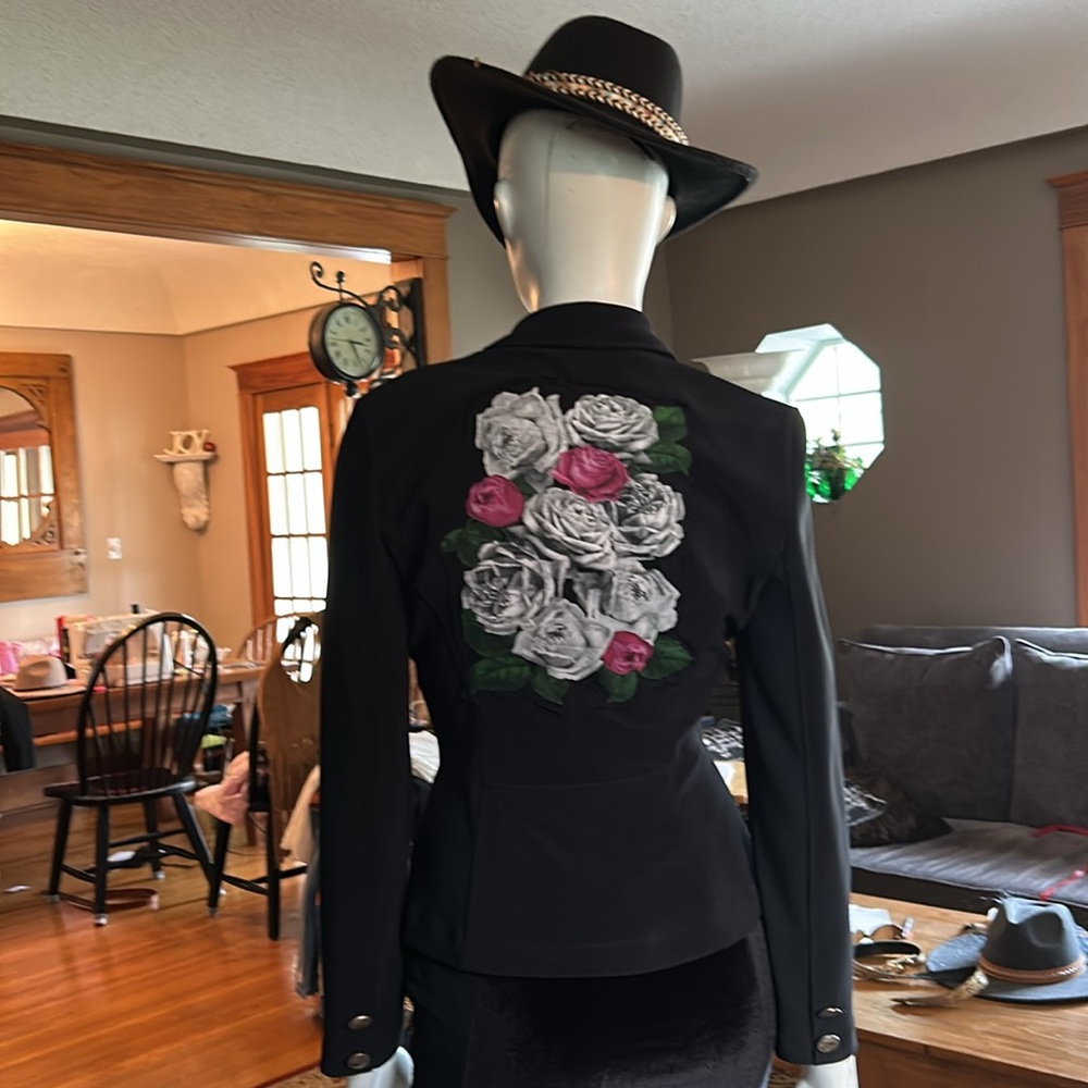 Handcrafted jacket - Picture 3 of 10